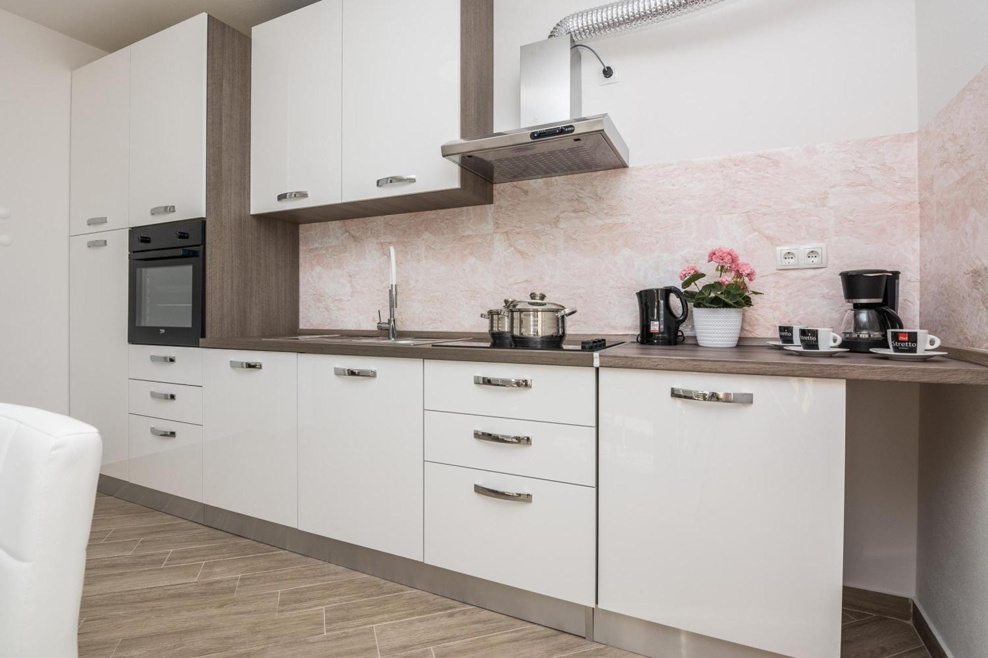 Pool Apartment Bakija 2 - Happy Rentals Pakoštane Εξωτερικό φωτογραφία