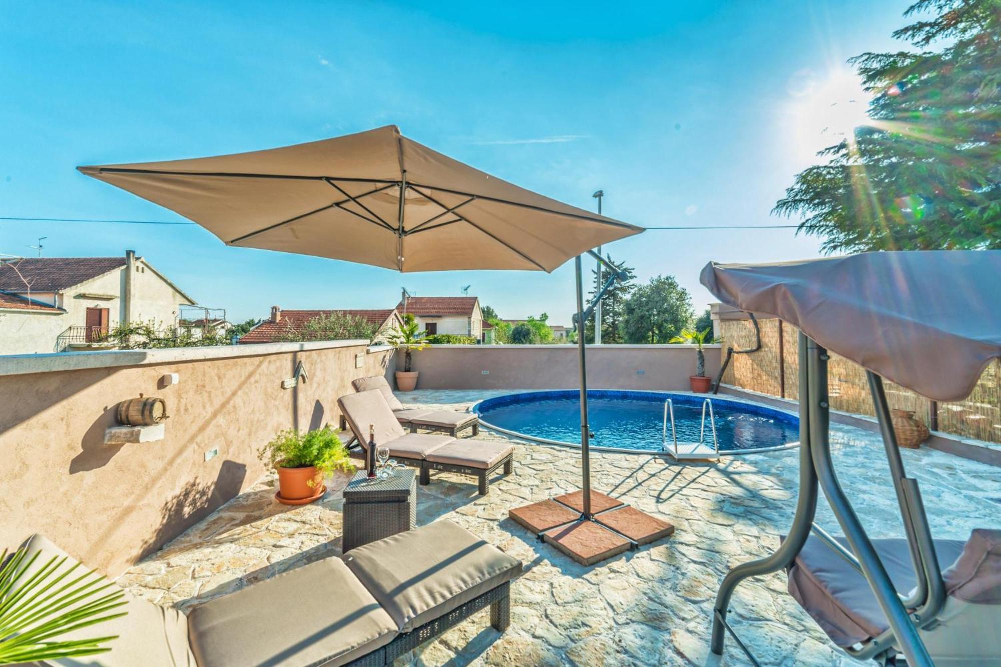 Pool Apartment Bakija 2 - Happy Rentals Pakoštane Εξωτερικό φωτογραφία