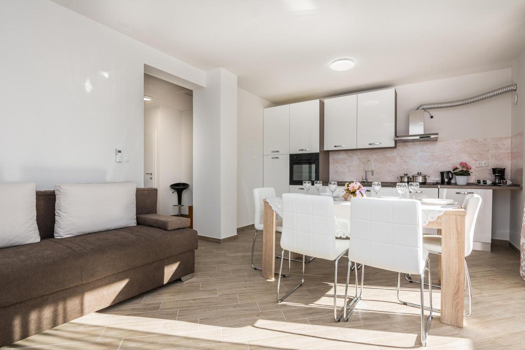 Pool Apartment Bakija 2 - Happy Rentals Pakoštane Εξωτερικό φωτογραφία